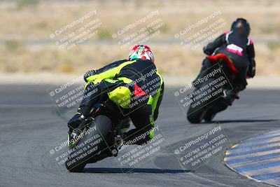 media/Apr-10-2022-SoCal Trackdays (Sun) [[f104b12566]]/Turn 11 Backside (945am)/